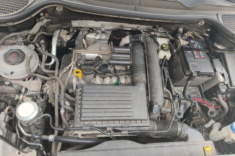 Used Volkswagen Tharu 2021 280TSI Two-Wheel-Drive Luxury Plus Edition Engine Bay