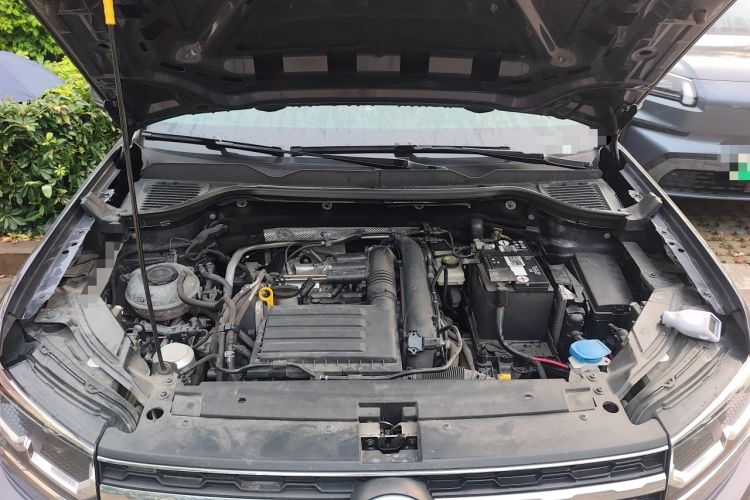 Used Volkswagen Tharu 2021 280TSI Two-Wheel-Drive Luxury Plus Edition Engine Bay