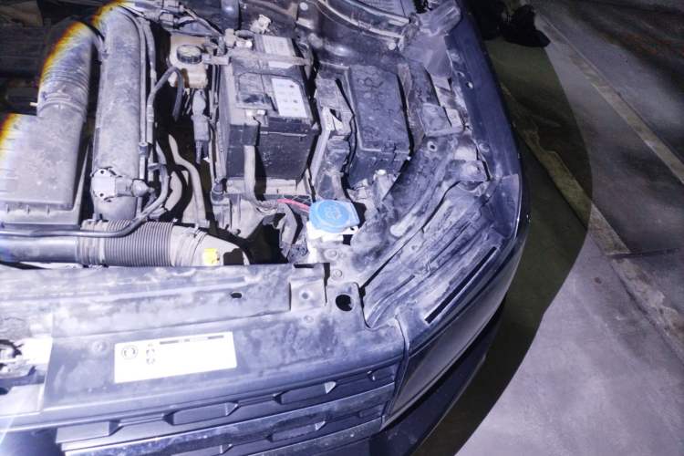 Used Volkswagen Tharu 2021 280TSI Two-Wheel Drive Trend Edition Engine Bay Left