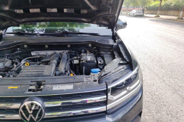 Used Volkswagen Tharu 2021 280TSI Two-Wheel-Drive Luxury Plus Edition Engine Bay Left