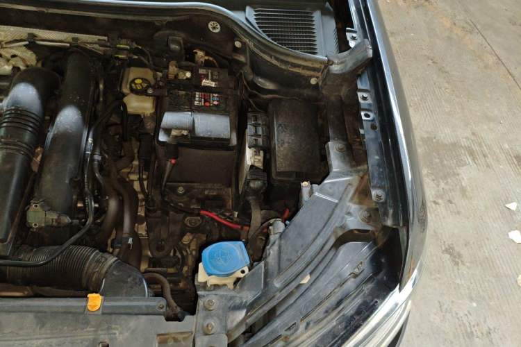 Used Volkswagen Tharu 2021 280TSI Two-Wheel-Drive Luxury Plus Edition Engine Bay Left