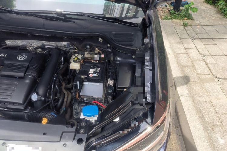 Used Volkswagen Tharu 2021 280TSI Two-Wheel-Drive Luxury Plus Edition Engine Bay Left