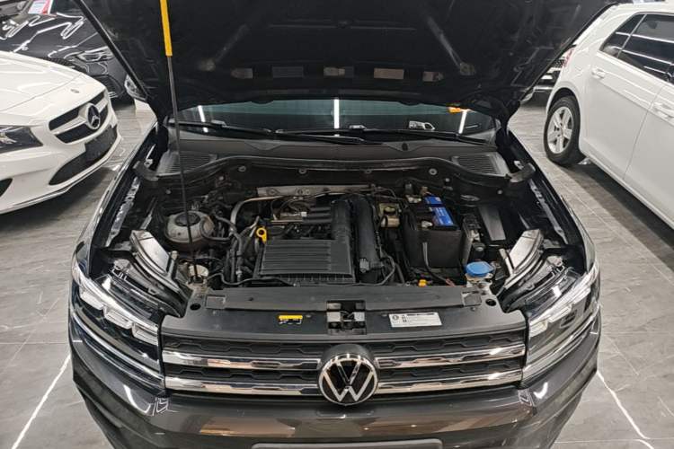 Used Volkswagen Tharu 2021 280TSI Two-Wheel Drive Trend Edition Engine Bay