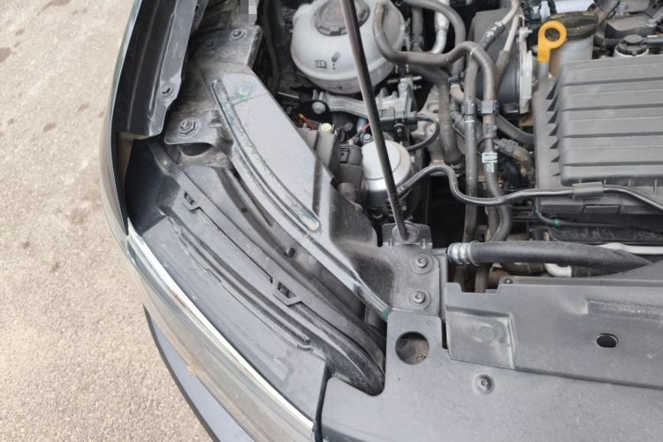 Used Volkswagen Tharu 2021 280TSI Two-Wheel Drive Comfort Edition Engine Bay Right