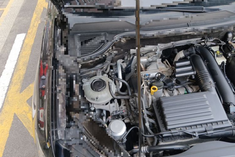 Used Volkswagen Tharu 2021 280TSI Two-Wheel-Drive Luxury Plus Edition Engine Bay Right