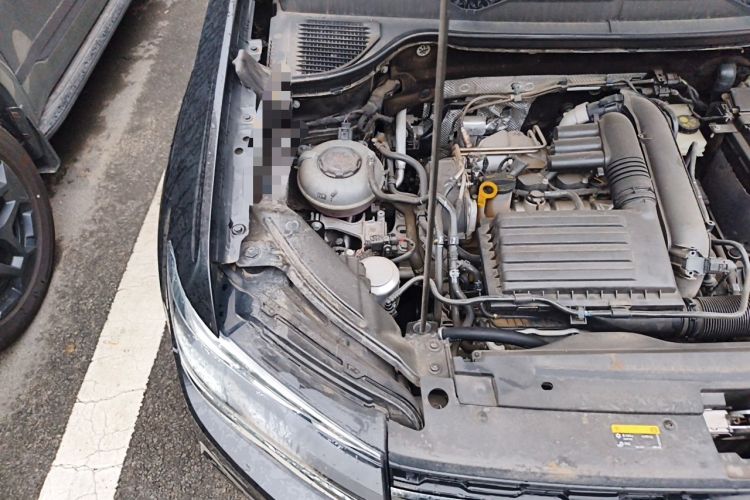 Used Volkswagen Tharu 2021 280TSI Two-Wheel Drive Comfort Edition Engine Bay Right