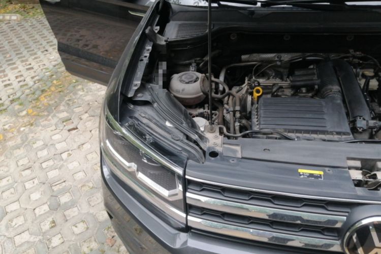 Used Volkswagen Tharu 2021 280TSI Two-Wheel-Drive Luxury Plus Edition Engine Bay Right