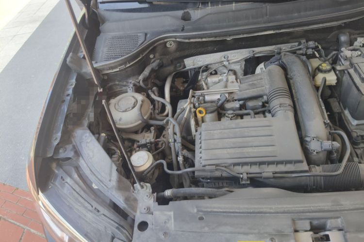 Used Volkswagen Tharu 2021 280TSI Two-Wheel-Drive Luxury Plus Edition Engine Bay Right