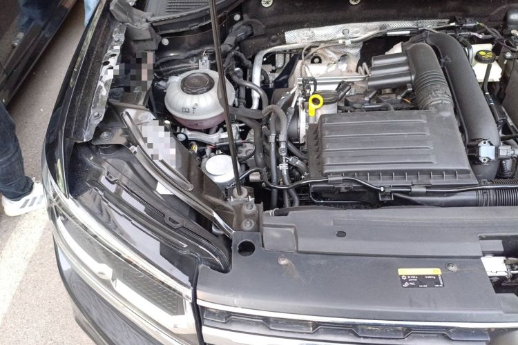 Used Volkswagen Tharu 2021 280TSI Two-Wheel-Drive Luxury Plus Edition Engine Bay Right