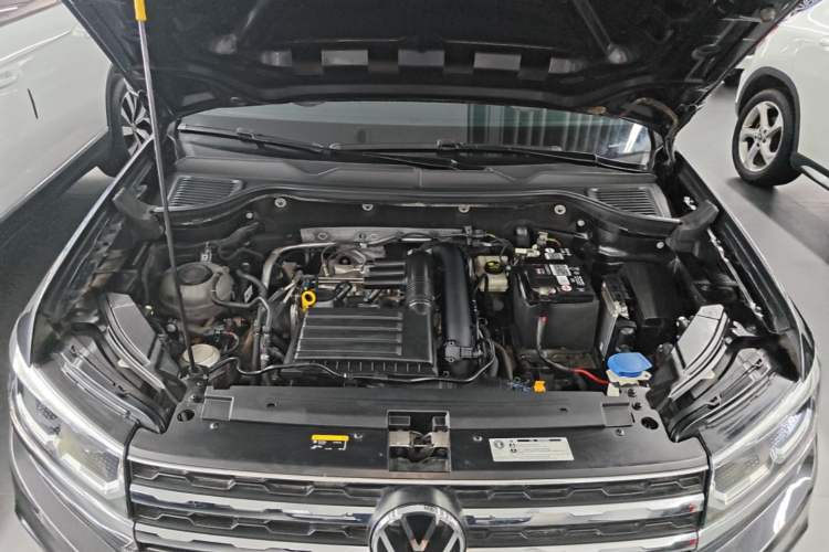 Used Volkswagen Tharu 2021 280TSI Two-Wheel-Drive Luxury Plus Edition Engine Bay