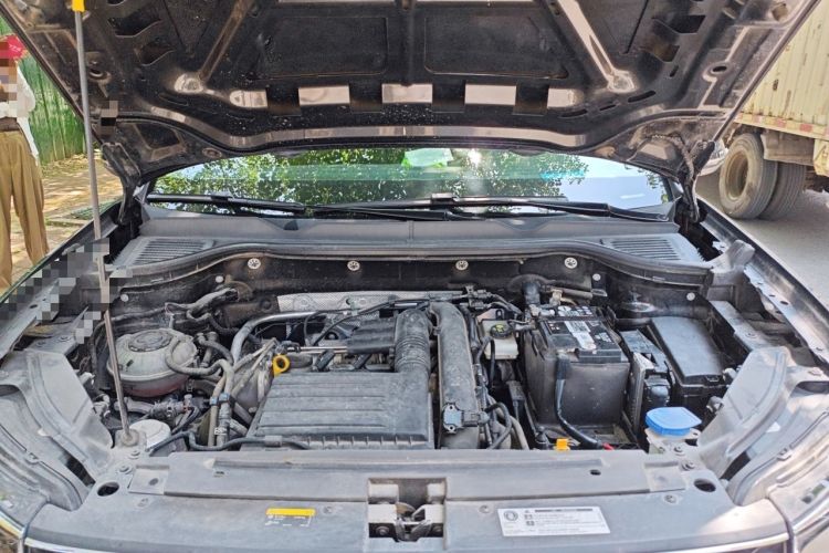 Used Volkswagen Tharu 2021 280TSI Two-Wheel-Drive Luxury Plus Edition Engine Bay