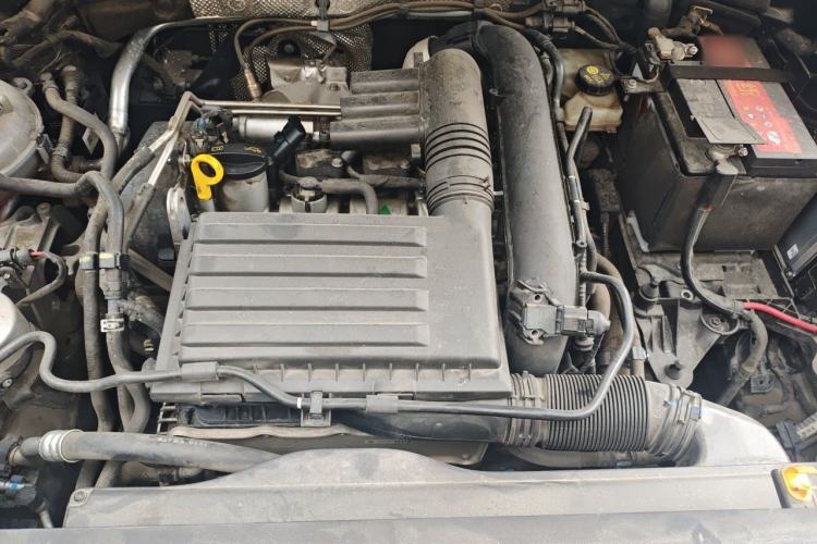 Used Volkswagen Tharu 2021 280TSI Two-Wheel-Drive Luxury Plus Edition Engine Bay