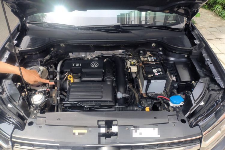 Used Volkswagen Tharu 2021 280TSI Two-Wheel-Drive Luxury Plus Edition Engine Bay