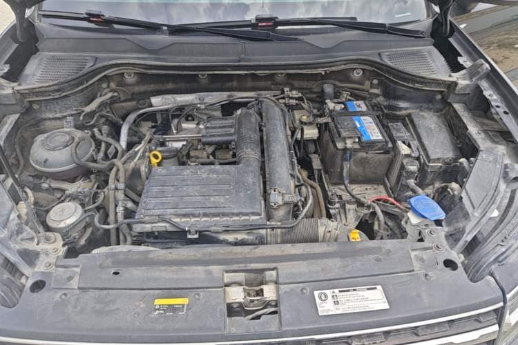 Used Volkswagen Tharu 2021 280TSI Two-Wheel-Drive Luxury Plus Edition Engine Bay