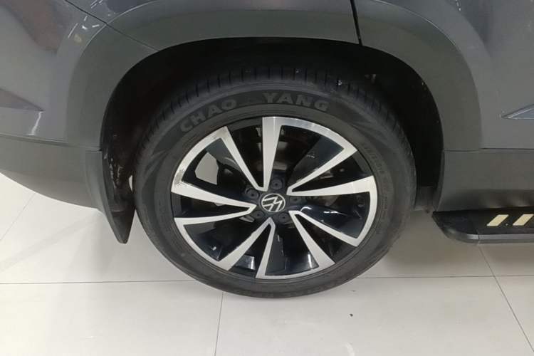 Used Volkswagen Tharu 2021 280TSI Two-Wheel-Drive Luxury Plus Edition Exterior 5