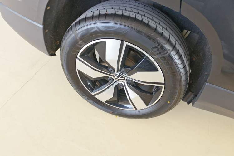 Used Volkswagen Tharu 2021 280TSI Two-Wheel Drive Comfort Edition Exterior 5