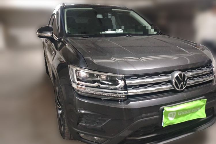 Used Volkswagen Tharu 2021 280TSI Two-Wheel-Drive Luxury Plus Edition Front Right 45 Deg