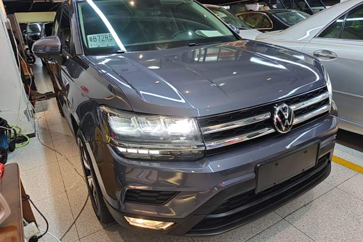 Used Volkswagen Tharu 2021 280TSI Two-Wheel Drive Comfort Edition Front Right 45 Deg