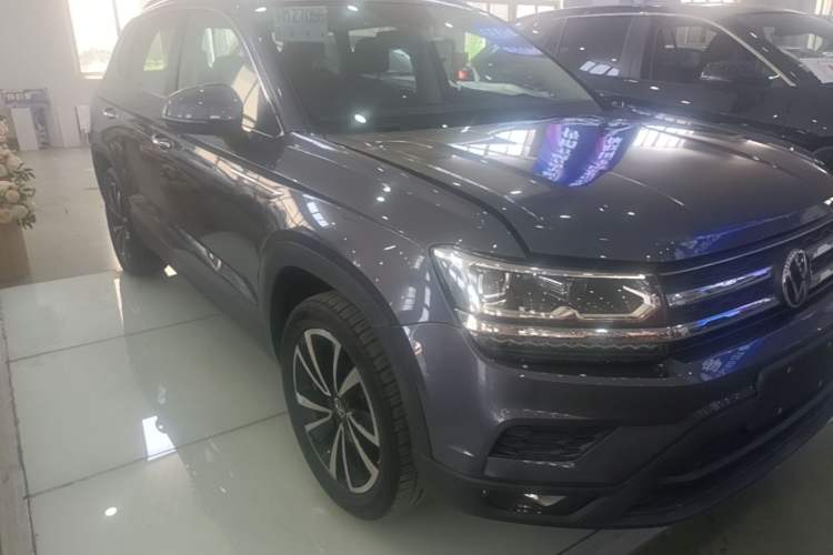 Used Volkswagen Tharu 2021 280TSI Two-Wheel Drive Comfort Edition Front Right 45 Deg