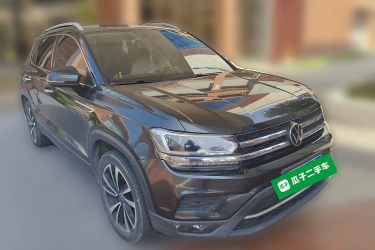 Used Volkswagen Tharu 2021 280TSI Two-Wheel-Drive Luxury Plus Edition Front Right 45 Deg