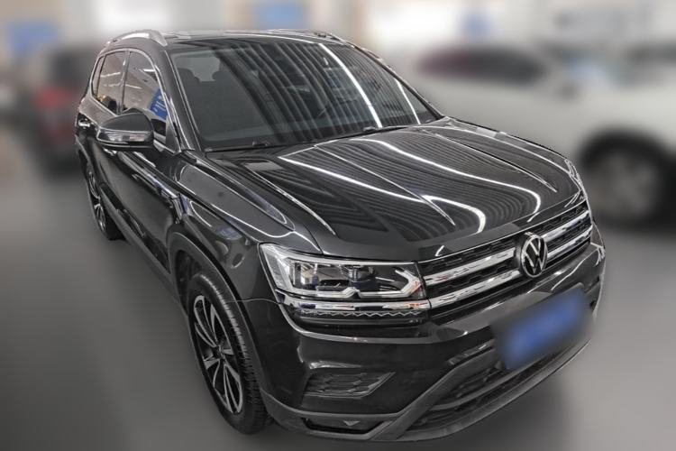 Used Volkswagen Tharu 2021 280TSI Two-Wheel-Drive Luxury Plus Edition Front Right 45 Deg