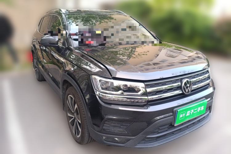 Used Volkswagen Tharu 2021 280TSI Two-Wheel-Drive Luxury Plus Edition Front Right 45 Deg