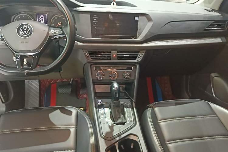 Used Volkswagen Tharu 2021 280TSI Two-Wheel Drive Trend Edition Gear Lever
