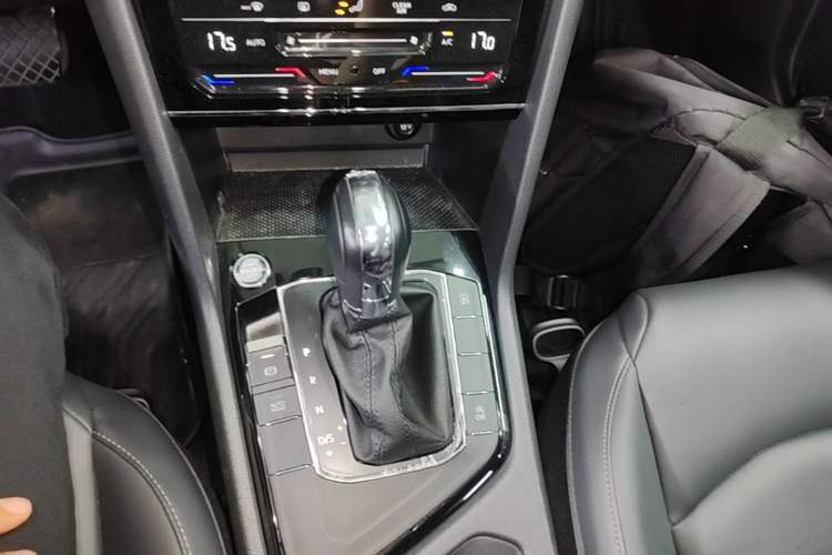 Used Volkswagen Tharu 2021 280TSI Two-Wheel Drive Comfort Edition Gear Lever