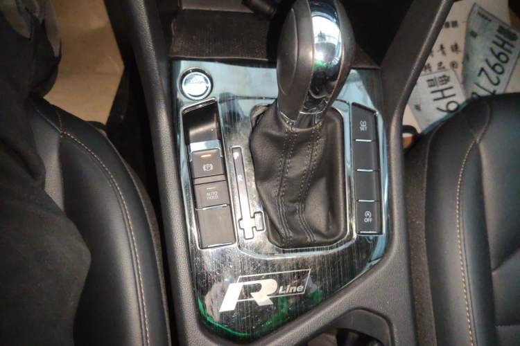 Used Volkswagen Tharu 2021 280TSI Two-Wheel Drive Comfort Edition Gear Lever