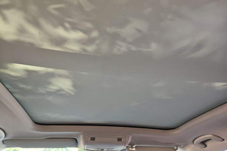 Used Volkswagen Tharu 2021 280TSI Two-Wheel Drive Comfort Edition Headliner