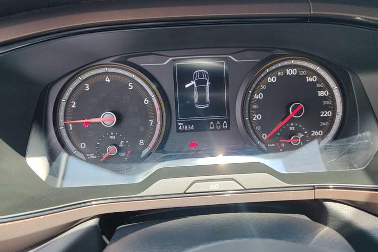 Used Volkswagen Tharu 2021 280TSI Two-Wheel-Drive Luxury Plus Edition Instrument Cluster