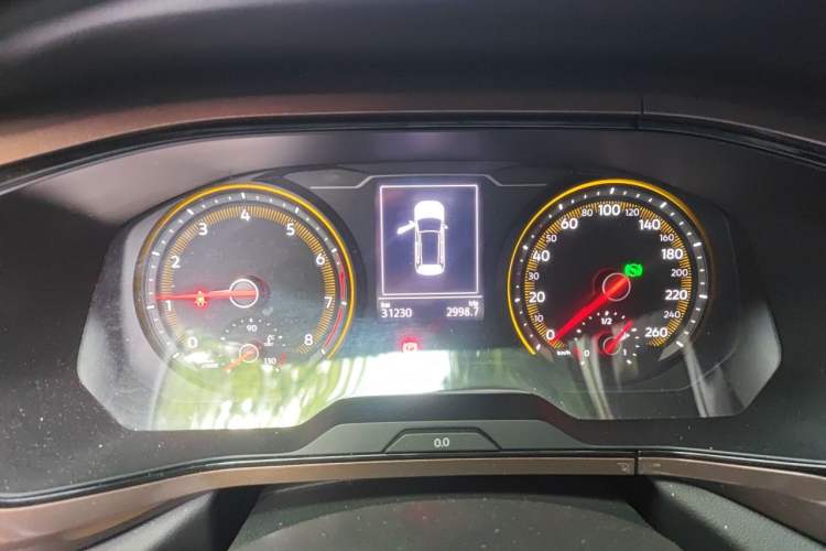 Used Volkswagen Tharu 2021 280TSI Two-Wheel-Drive Luxury Plus Edition Instrument Cluster
