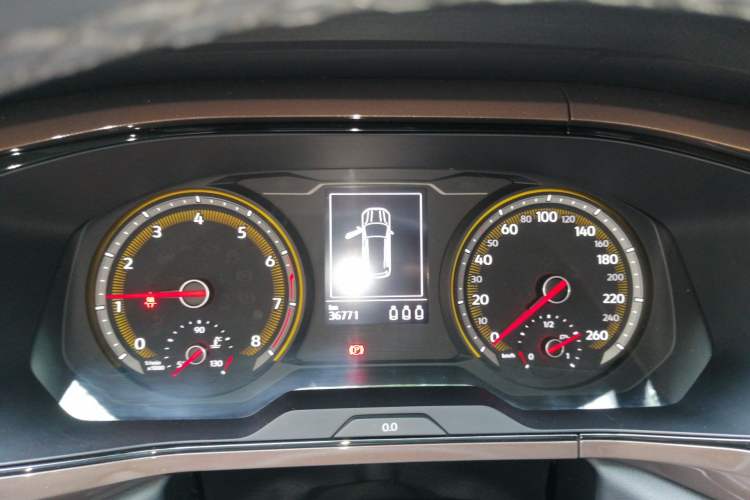 Used Volkswagen Tharu 2021 280TSI Two-Wheel-Drive Luxury Plus Edition Instrument Cluster