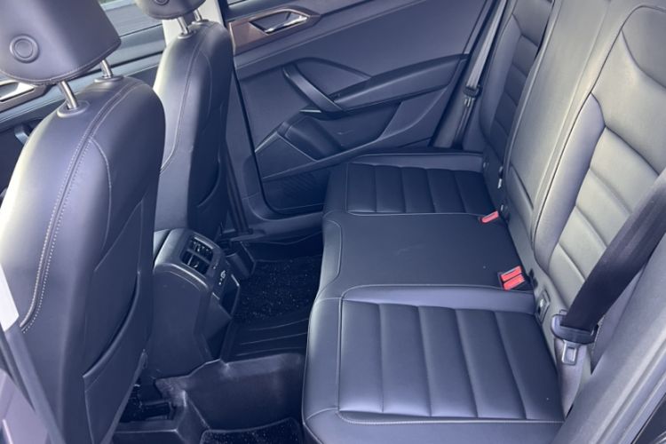 Used Volkswagen Tharu 2021 280TSI Two-Wheel Drive Comfort Edition Interior 2