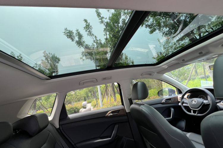 Used Volkswagen Tharu 2021 280TSI Two-Wheel Drive Comfort Edition Interior 3