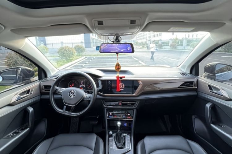 Used Volkswagen Tharu 2021 280TSI Two-Wheel Drive Comfort Edition Interior 3