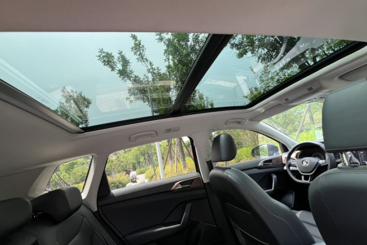 Used Volkswagen Tharu 2021 280TSI Two-Wheel Drive Comfort Edition Interior 4