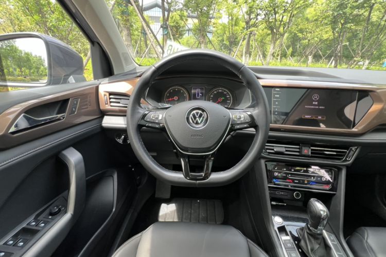 Used Volkswagen Tharu 2021 280TSI Two-Wheel Drive Comfort Edition Interior 6