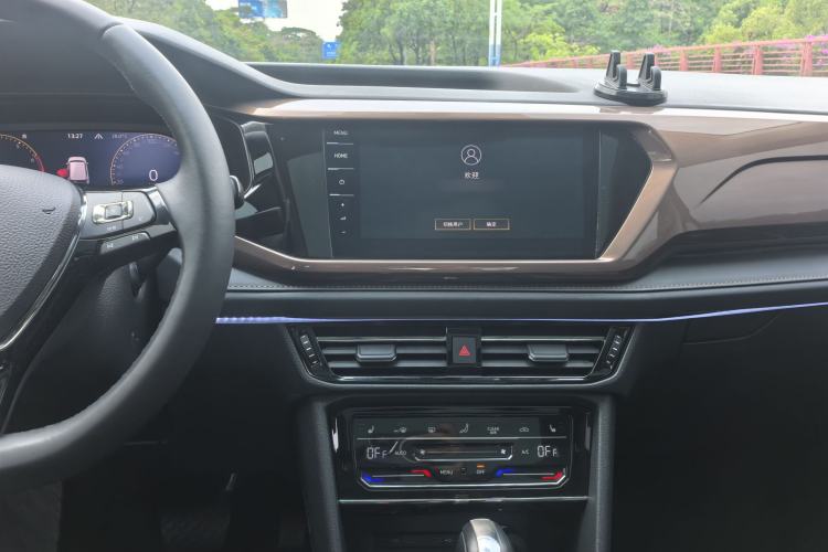 Used Volkswagen Tharu 2021 330TSI Four-Wheel Drive Flagship Edition Interior 8