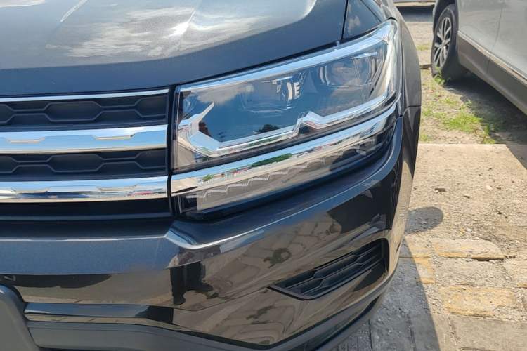 Used Volkswagen Tharu 2021 280TSI Two-Wheel-Drive Luxury Plus Edition Left Front Headlight
