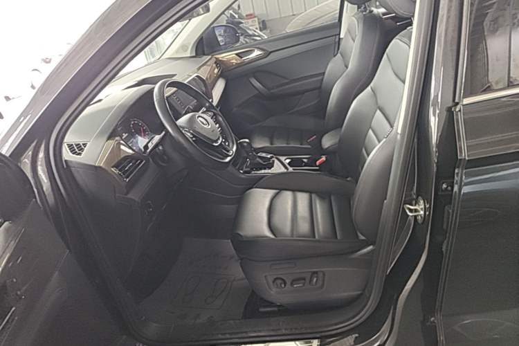 Used Volkswagen Tharu 2021 280TSI Two-Wheel Drive Comfort Edition Left Front Seat