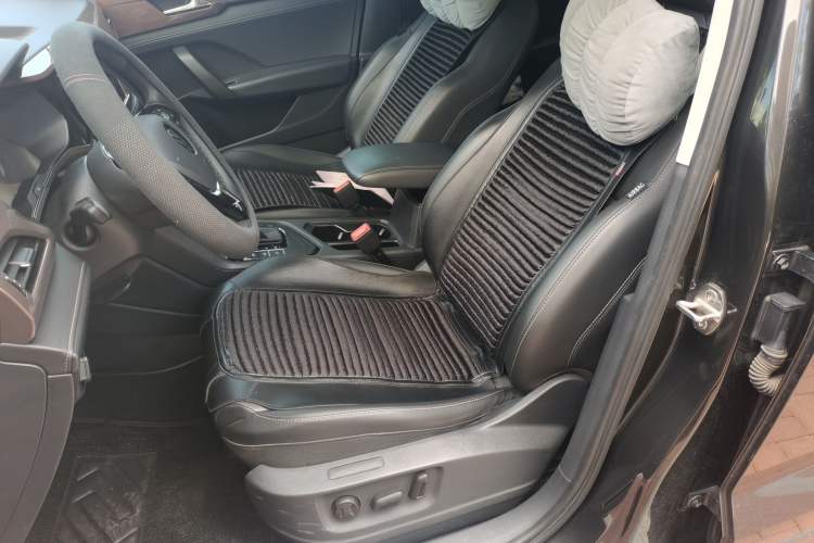 Used Volkswagen Tharu 2021 280TSI Two-Wheel-Drive Luxury Plus Edition Left Front Seat