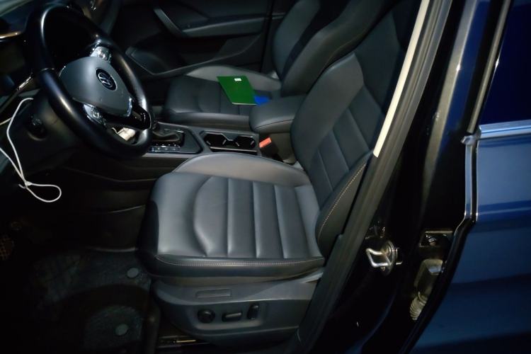 Used Volkswagen Tharu 2021 280TSI Two-Wheel-Drive Luxury Plus Edition Left Front Seat