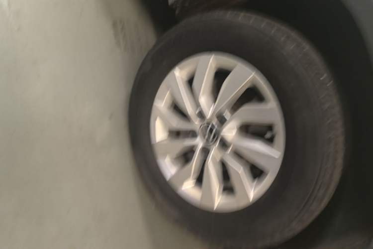 Used Volkswagen Tharu 2021 280TSI Two-Wheel Drive Trend Edition Left Front Wheel Hub