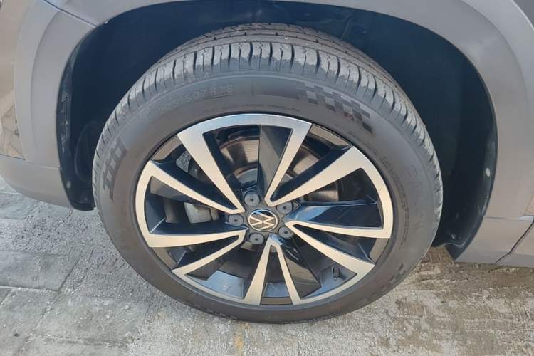 Used Volkswagen Tharu 2021 280TSI Two-Wheel-Drive Luxury Plus Edition Left Front Wheel Hub