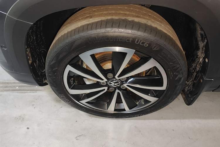 Used Volkswagen Tharu 2021 330TSI Four-Wheel Drive Flagship Edition Left Front Wheel Hub
