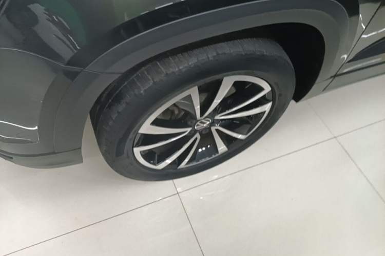 Used Volkswagen Tharu 2021 280TSI Two-Wheel-Drive Luxury Plus Edition Left Front Wheel Hub