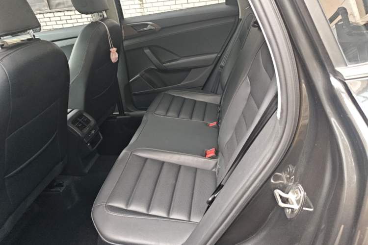 Used Volkswagen Tharu 2021 280TSI Two-Wheel-Drive Luxury Plus Edition Left Rear Seat