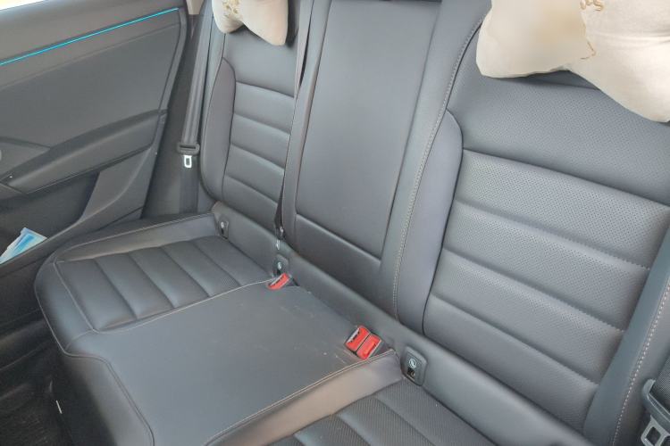 Used Volkswagen Tharu 2021 280TSI Two-Wheel-Drive Luxury Plus Edition Left Rear Seat
