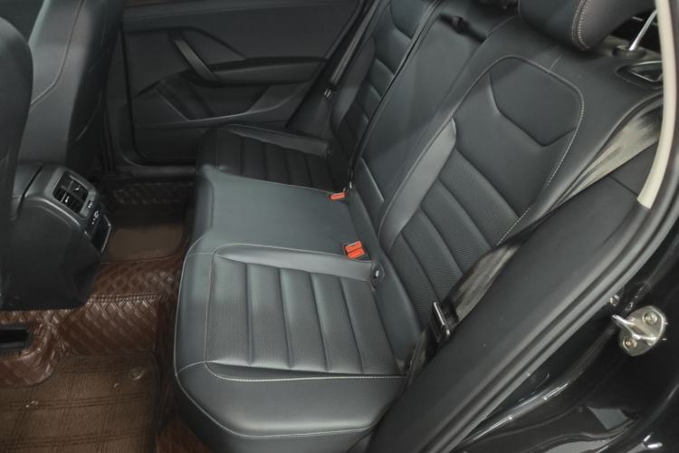 Used Volkswagen Tharu 2021 280TSI Two-Wheel-Drive Luxury Plus Edition Left Rear Seat